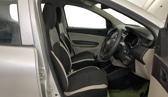 2020 Renault TRIBER RXL MT, Petrol, Manual, 36,947 km, Right Side Front Door Cabin