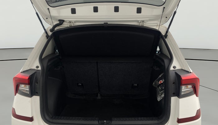 2022 Skoda KUSHAQ AMBITION 1.0L TSI MT, Petrol, Manual, 45,014 km, Boot Open Zoomed View