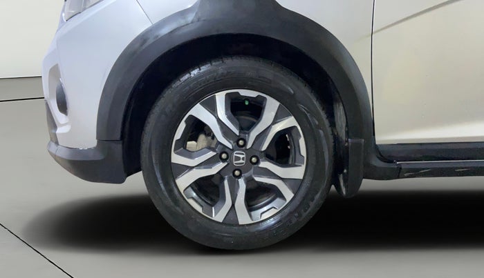 2017 Honda WR-V 1.5L I-DTEC VX MT, Diesel, Manual, 1,06,869 km, Left Front Wheel