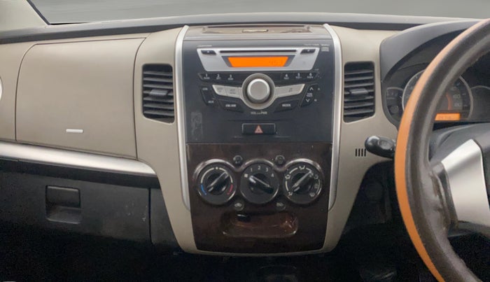 2016 Maruti Wagon R 1.0 VXI (O) AMT, CNG, Automatic, 99,735 km, Air Conditioner