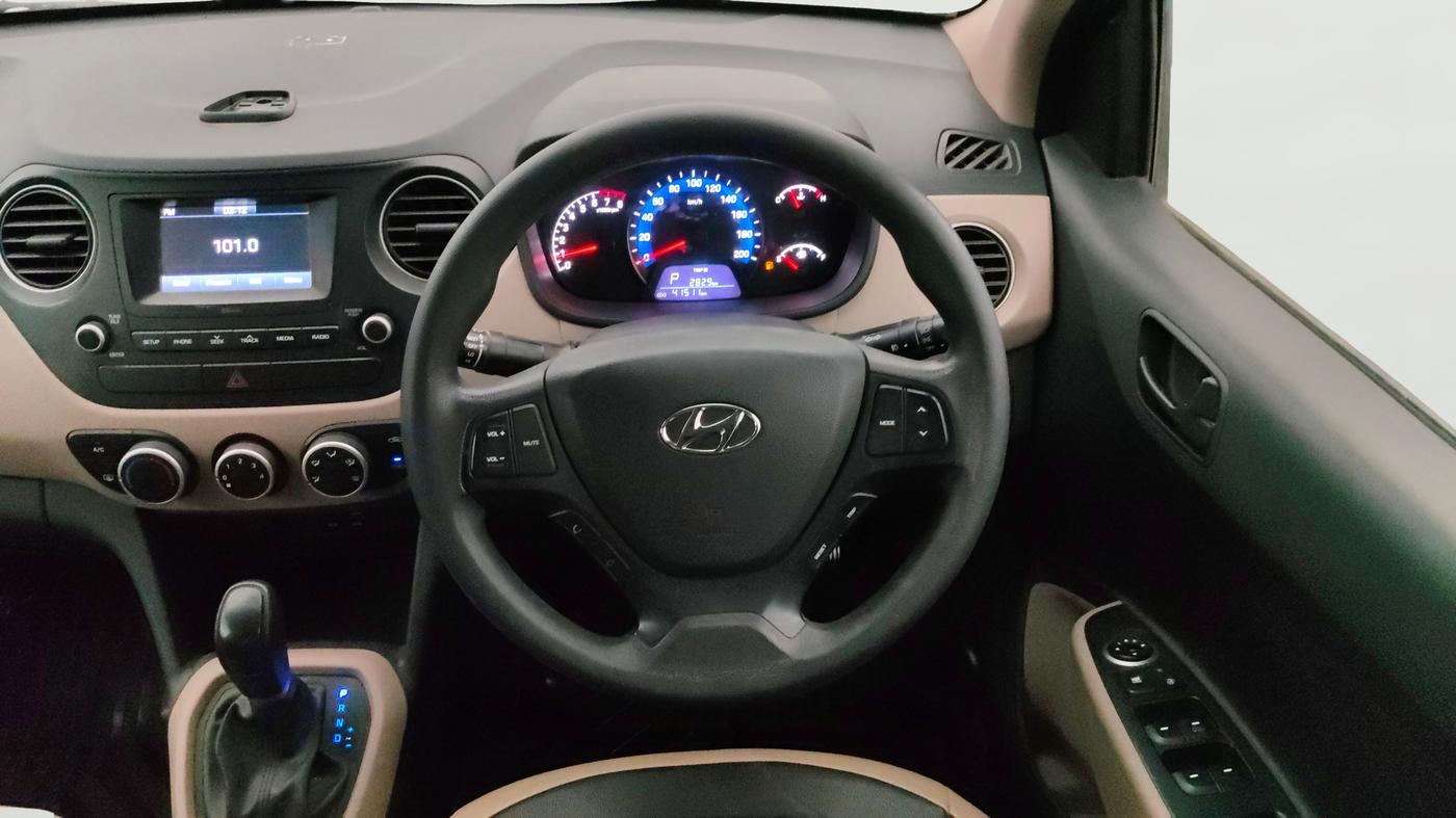 2018 Hyundai Xcent S AT 1.2, Petrol, Automatic, 41,498 km, Steering Wheel Close Up