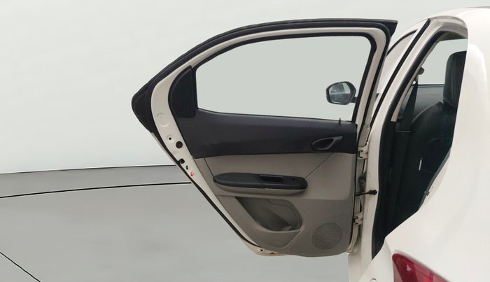 2019 Tata Tiago XZ PETROL, Petrol, Manual, 27,021 km, LHS Rear Door