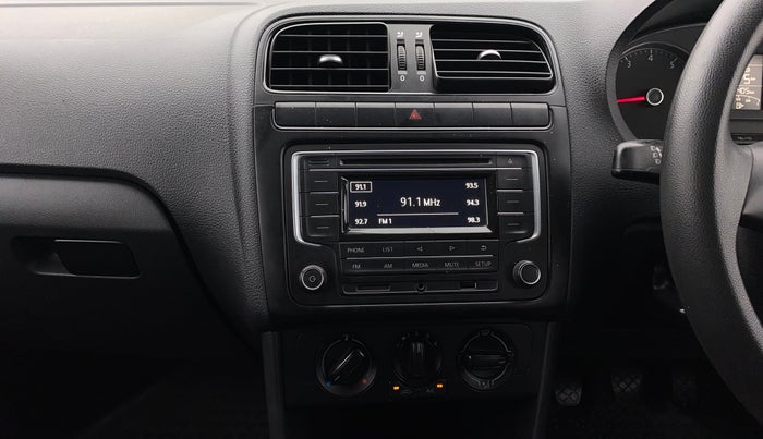 2018 Volkswagen Ameo COMFORTLINE 1.0L, Petrol, Manual, 74,402 km, Air Conditioner