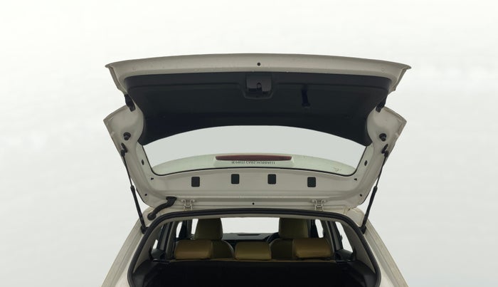 2022 Skoda KUSHAQ ACTIVE 1.0L TSI MT, Petrol, Manual, 18,842 km, Boot Door Open