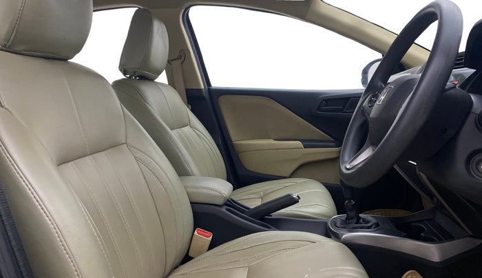 2014 Honda City 1.5L I-DTEC SV, Diesel, Manual, 1,13,792 km, Right Side Front Door Cabin