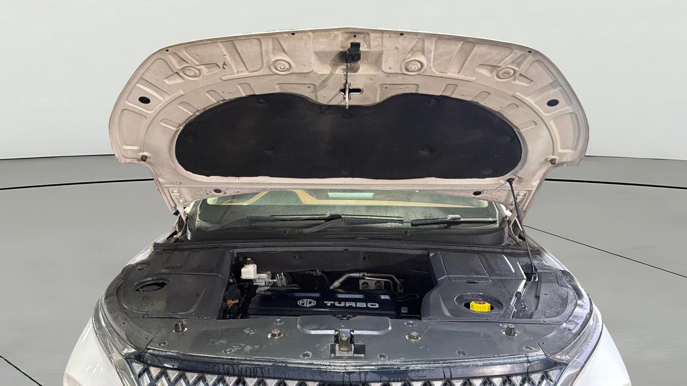 2023 MG HECTOR PLUS SHARP PRO 1.5 PETROL TURBO CVT 6 STR, Petrol, Automatic, 43,197 km, Open Bonet