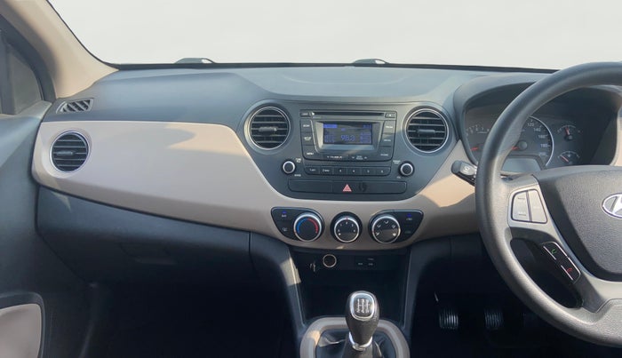 2016 Hyundai Grand i10 SPORTZ 1.2 KAPPA VTVT, Petrol, Manual, 51,857 km, Air Conditioner