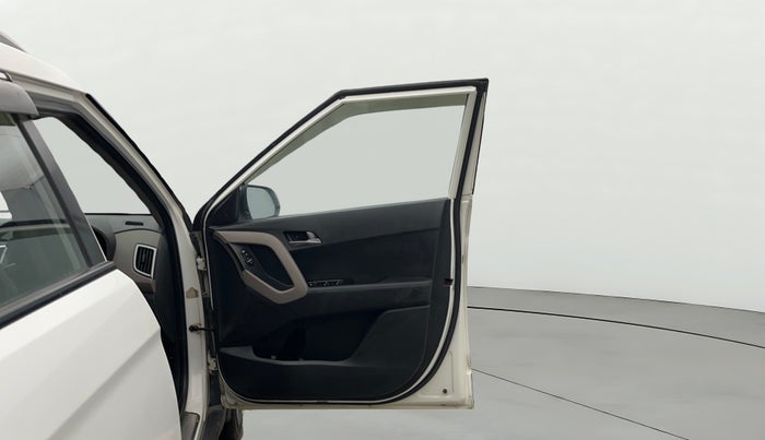 2018 Hyundai Creta SX PLUS AT 1.6 PETROL, Petrol, Automatic, 1,09,264 km, RHS Front Door