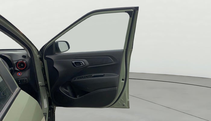 2024 Hyundai EXTER SX (O) Connect 1.2 AMT Knight Edition, Petrol, Automatic, 4,295 km, RHS Front Door