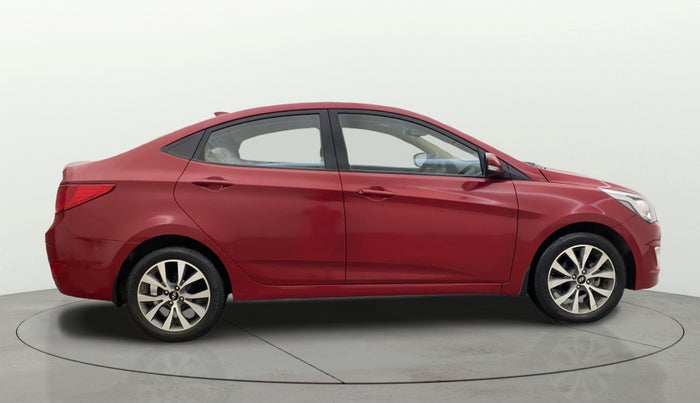 2016 Hyundai Verna 1.6 VTVT SX, Petrol, Manual, 31,268 km, Right Side View