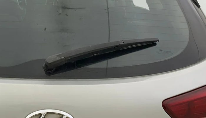 2017 Hyundai Tucson 2WD MT PETROL, Petrol, Manual, 72,259 km, Rear Wiper