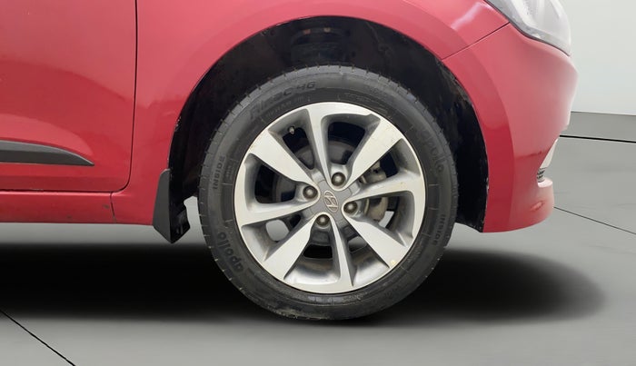 2017 Hyundai Elite i20 ASTA 1.2 (O), Petrol, Manual, 22,435 km, Right Front Wheel