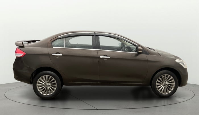 2015 Maruti Ciaz ZXI+ RS, Petrol, Manual, 89,704 km, Right Side View