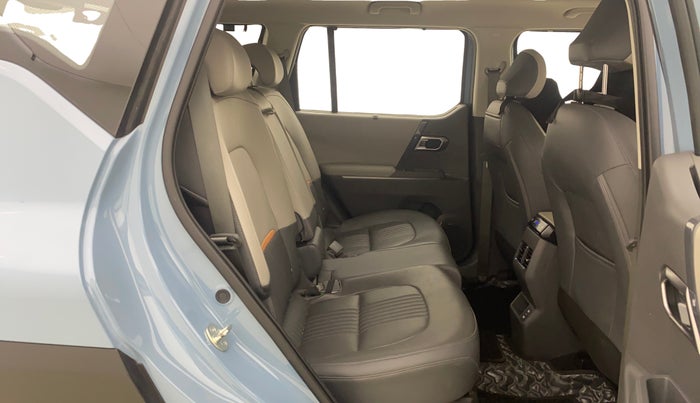 2025 KIA SYROS HTX Plus (O) 1.0 Turbo 7DCT, Petrol, Automatic, 8,832 km, Right Side Rear Door Cabin