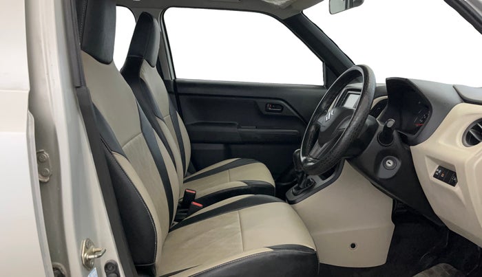 2019 Maruti New Wagon-R LXI CNG 1.0, CNG, Manual, 87,990 km, Right Side Front Door Cabin
