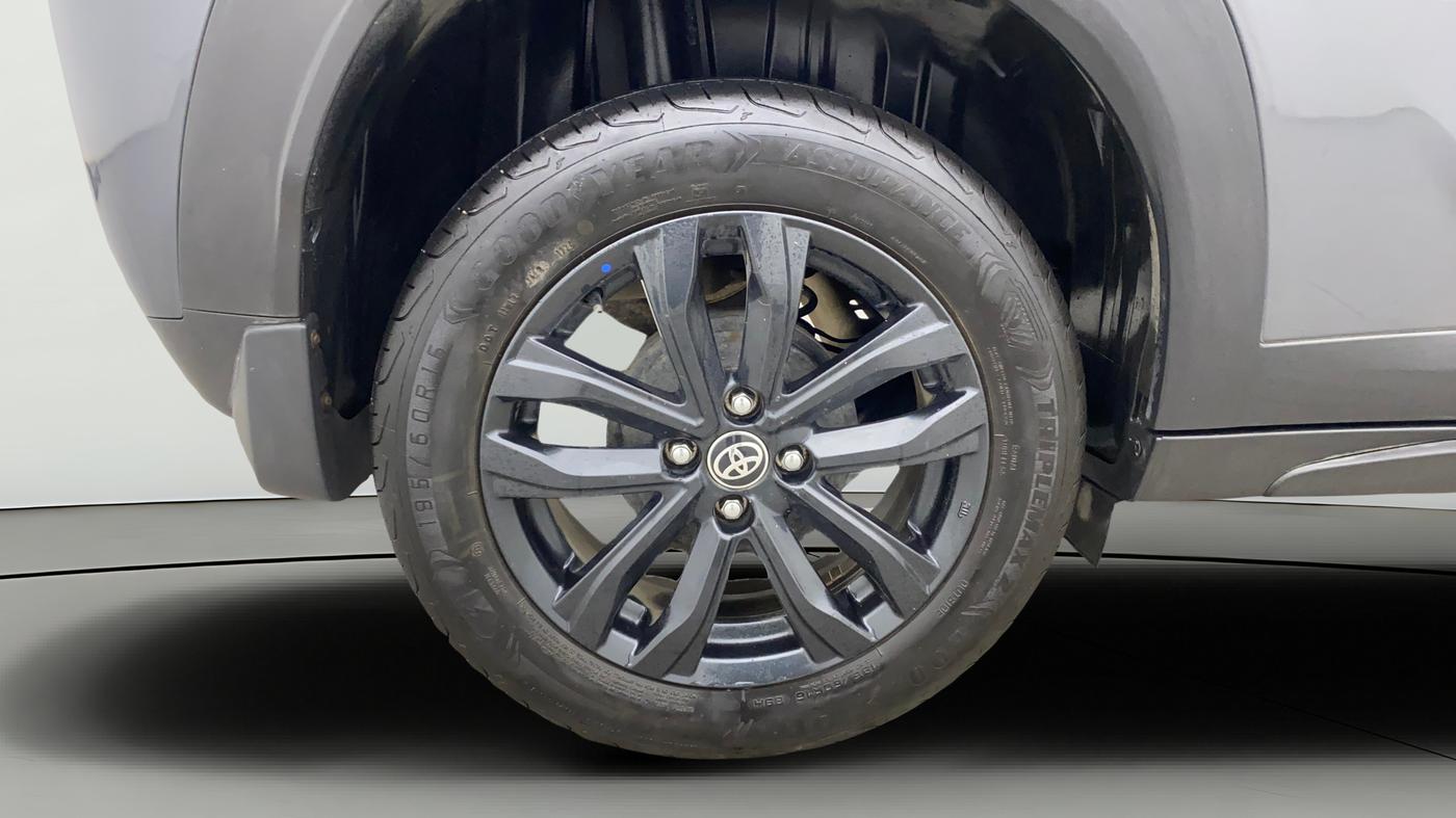 2024 Toyota Urban Cruiser Taisor S Plus 1.2 Petrol AMT, Petrol, Automatic, 29,273 km, Right Rear Wheel