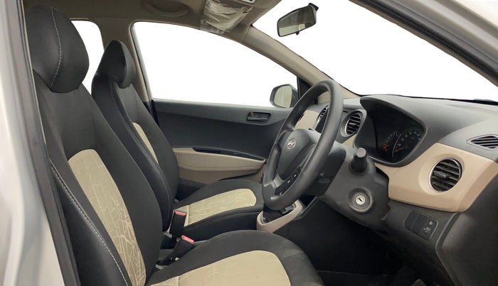 2015 Hyundai Grand i10 MAGNA 1.2 KAPPA VTVT, Petrol, Manual, 13,871 km, Right Side Front Door Cabin
