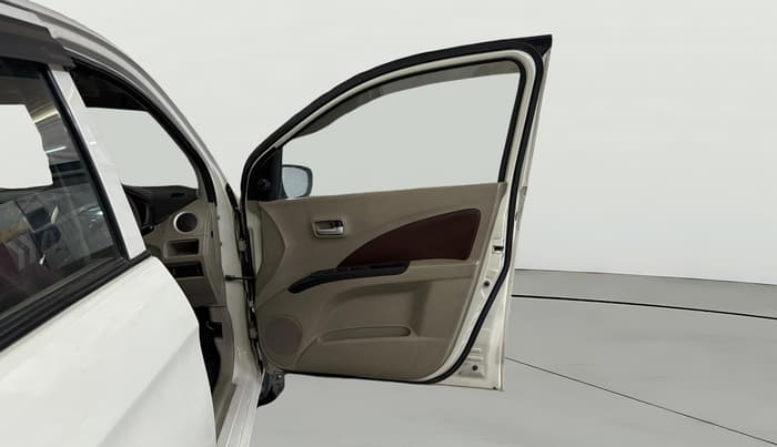 2015 Maruti Celerio VXI AMT, Petrol, Automatic, 75,860 km, RHS Front Door