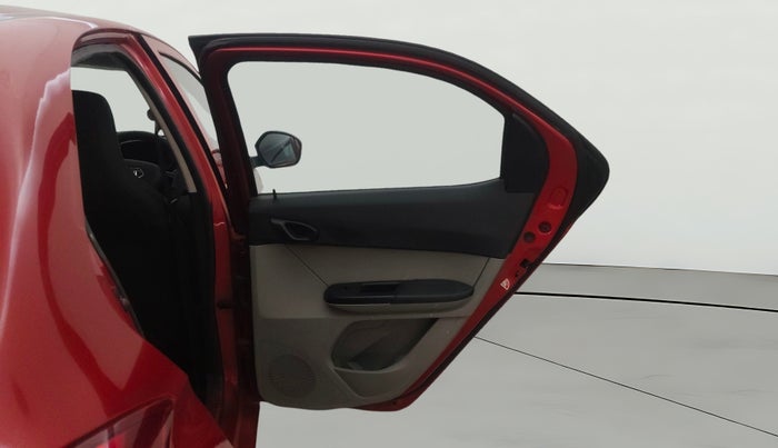 2018 Tata Tiago XT DIESEL, Diesel, Manual, 91,607 km, RHS Rear Door