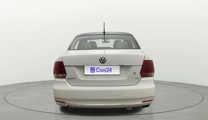 2016 Volkswagen Vento HIGHLINE PETROL AT, Petrol, Automatic, 1,14,318 km, Back/Rear