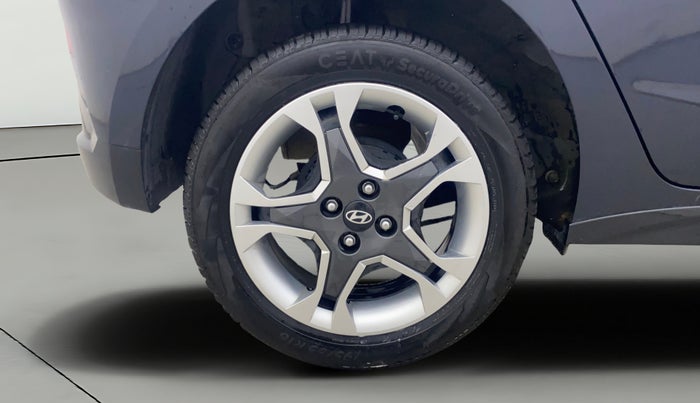 2023 Hyundai NEW I20 SPORTZ 1.2 IVT, Petrol, Automatic, 15,483 km, Right Rear Wheel