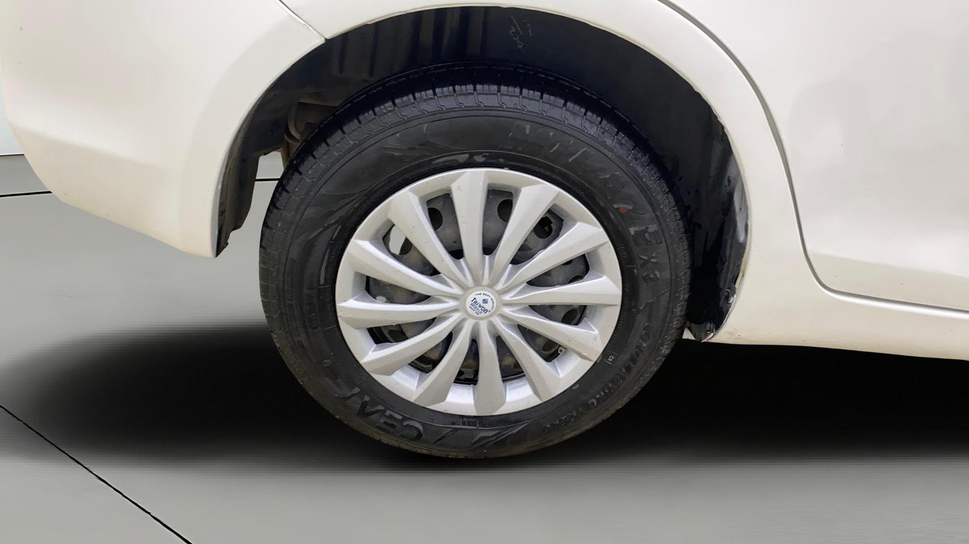 2016 Maruti Swift Dzire VDI, Diesel, Manual, 1,16,848 km, Right Rear Wheel