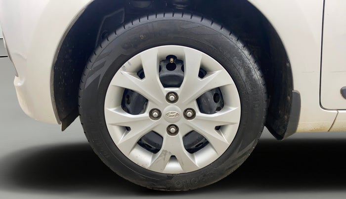 2016 Hyundai Grand i10 SPORTZ 1.2 KAPPA VTVT, Petrol, Manual, 63,843 km, Left Front Wheel
