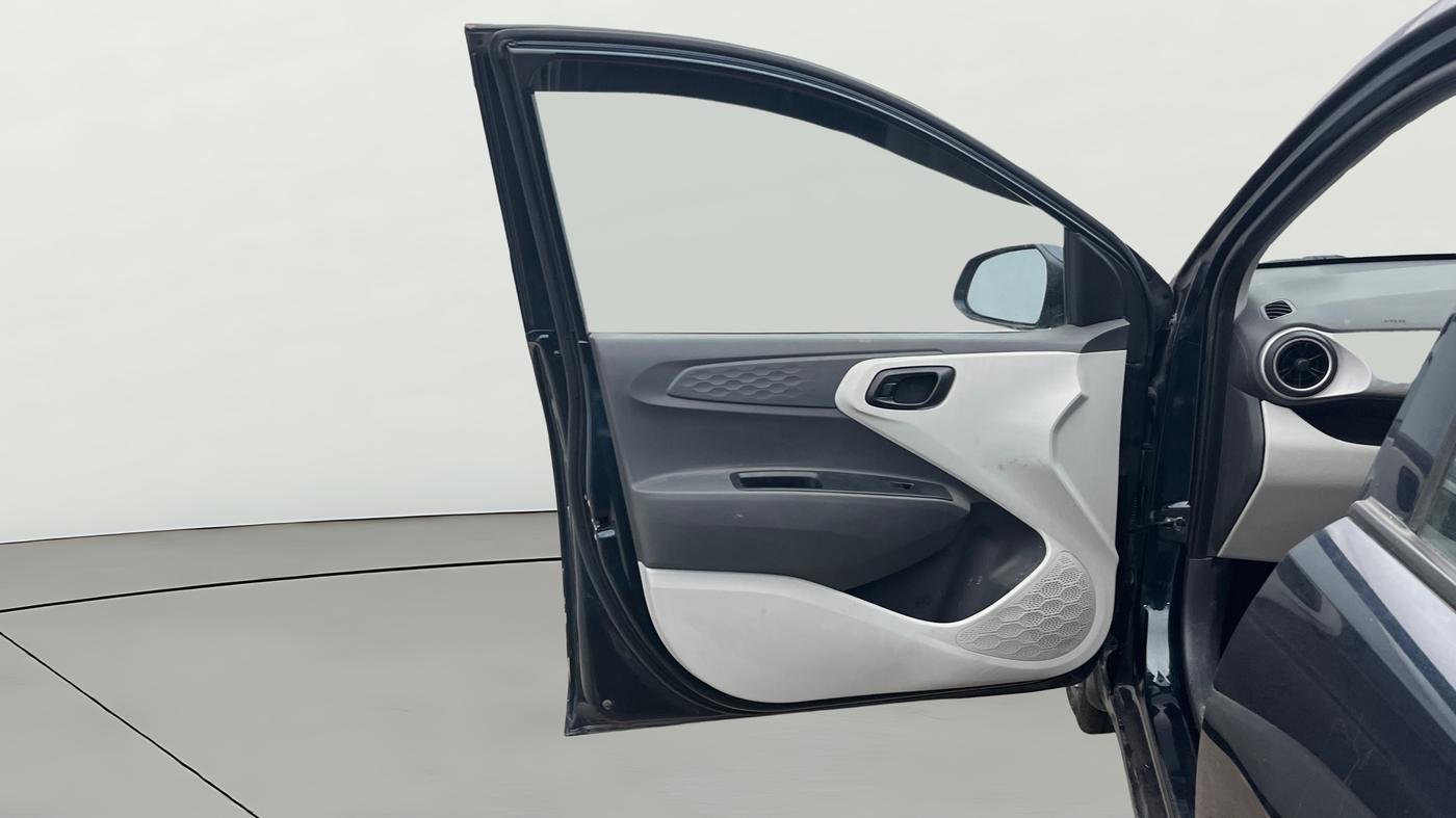2022 Hyundai GRAND I10 NIOS MAGNA 1.2 KAPPA VTVT CNG, CNG, Manual, 18,423 km, LHS Front Door