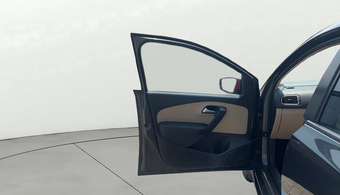 2015 Volkswagen Polo HIGHLINE1.2L, Petrol, Manual, 94,479 km, LHS Front Door