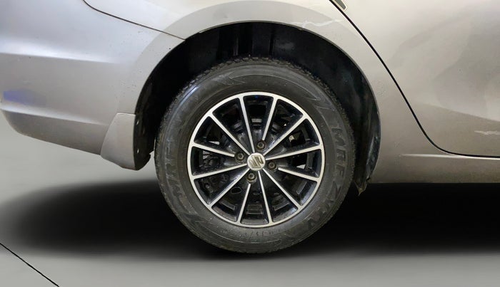 2018 Maruti Ciaz DELTA 1.4 MT PETROL, Petrol, Manual, 30,229 km, Right Rear Wheel