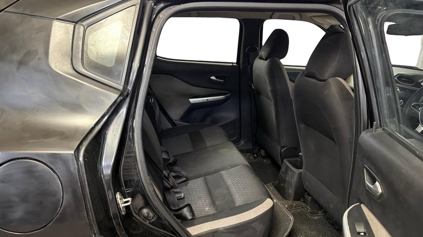 2023 Nissan MAGNITE XL, Petrol, Manual, 66,694 km, Right Side Rear Door Cabin