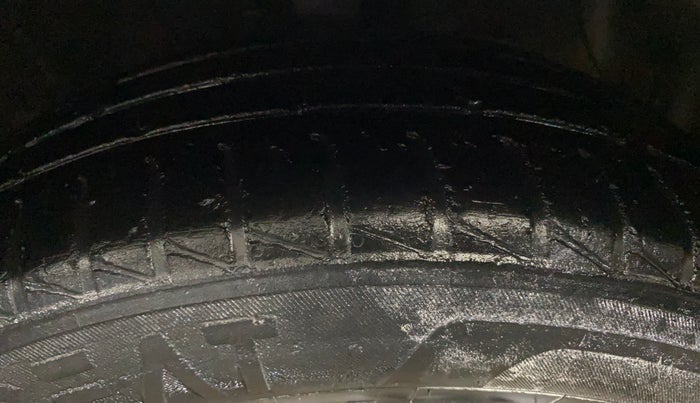 2021 Hyundai GRAND I10 NIOS MAGNA 1.2 KAPPA VTVT, Petrol, Manual, 59,469 km, Right Front Tyre Tread
