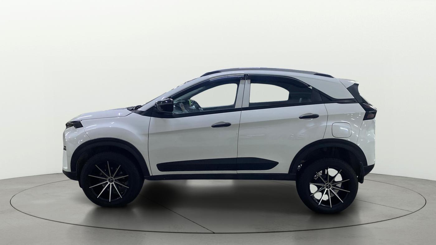 2024 Tata NEXON Smart Plus 1.2 Revotron 6 AMT, Petrol, Automatic, 39,131 km, Left Side