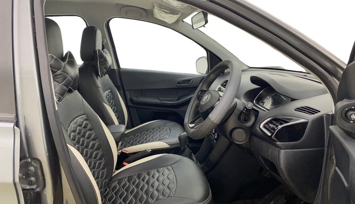 2022 Tata TIAGO NRG XZ MT, Petrol, Manual, 56,911 km, Right Side Front Door Cabin