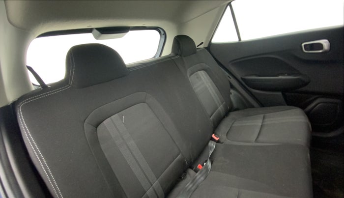 2019 Hyundai VENUE S 1.0 TURBO MT, Petrol, Manual, 45,451 km, Right Side Rear Door Cabin