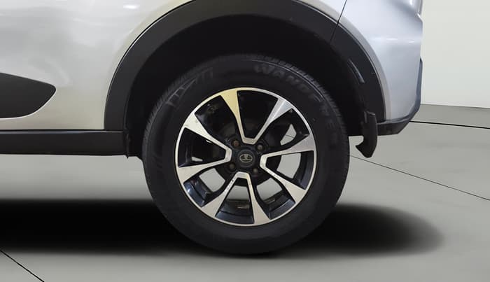 2020 Tata NEXON XZ PLUS PETROL SUNROOF, Petrol, Manual, 71,733 km, Left Rear Wheel
