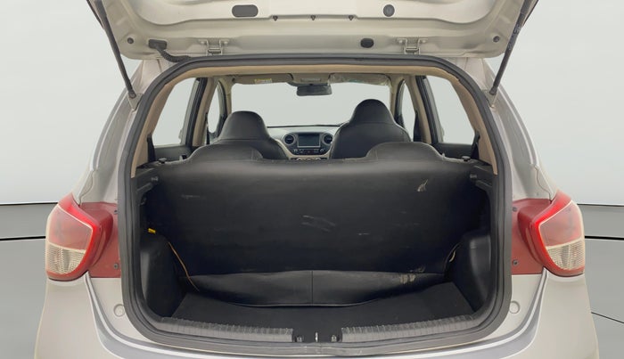 2018 Hyundai Grand i10 SPORTZ 1.2 KAPPA VTVT, Petrol, Manual, 66,773 km, Boot Open Zoomed View