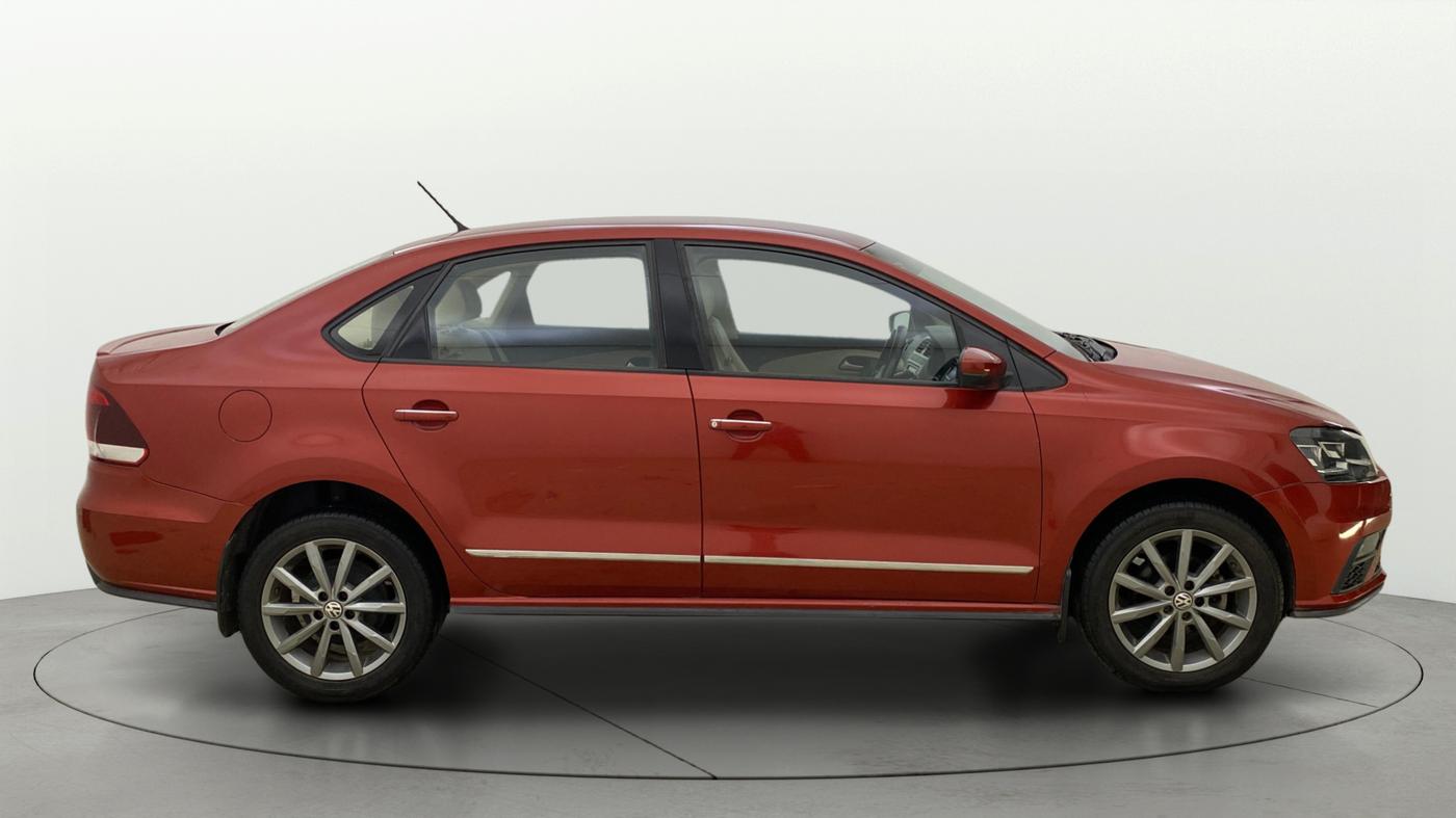 2019 Volkswagen Vento HIGHLINE PLUS 1.5 AT, Diesel, Automatic, 14,719 km, Right Side View