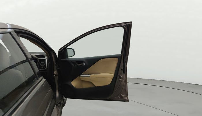 2015 Honda City 1.5L I-VTEC V MT, CNG, Manual, 90,156 km, RHS Front Door