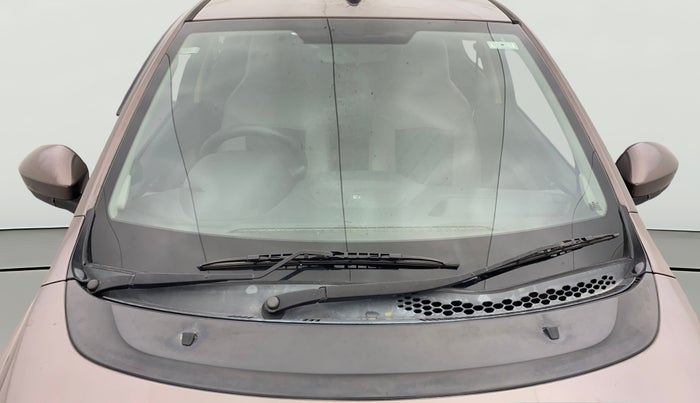 2017 Tata Tiago XT PETROL, Petrol, Manual, 88,698 km, Front Windshield