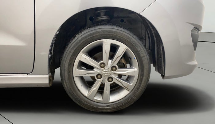 2017 Maruti Wagon R 1.0 VXI+, Petrol, Manual, 57,139 km, Right Front Wheel