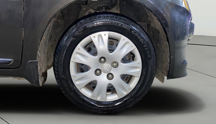 2015 Honda Amaze 1.2L I-VTEC S, Petrol, Manual, 6,293 km, Right Front Wheel