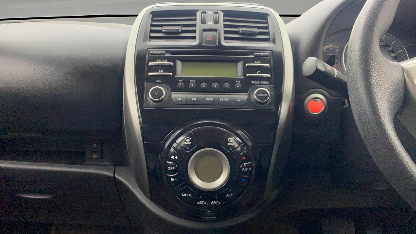 2016 Nissan Micra XV CVT, Petrol, Automatic, 74,634 km, Air Conditioner