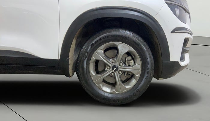 2023 KIA SELTOS HTK PLUS 1.5 IMT, Petrol, Manual, 28,939 km, Right Front Wheel