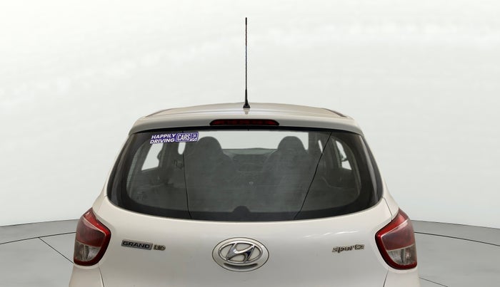 2018 Hyundai Grand i10 SPORTZ 1.2 KAPPA VTVT, CNG, Manual, 56,338 km, Rear Windshield