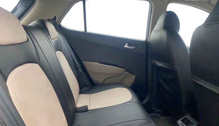 2018 Hyundai Grand i10 SPORTZ 1.2 KAPPA VTVT, Petrol, Manual, 40,566 km, Right Side Rear Door Cabin