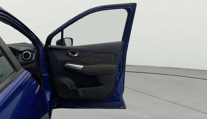 2019 Nissan Kicks XV 1.5, Petrol, Manual, 41,772 km, RHS Front Door