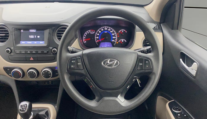 2017 Hyundai Grand i10 SPORTZ 1.2 KAPPA VTVT, Petrol, Manual, 42,795 km, Steering Wheel Close Up