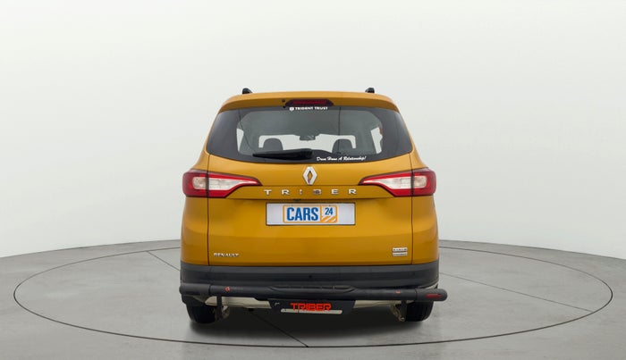 2020 Renault TRIBER RXZ AMT, Petrol, Automatic, 49,318 km, Back/Rear