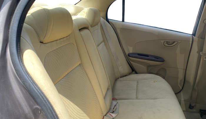 2013 Honda Amaze 1.5L I-DTEC S, Diesel, Manual, 55,585 km, Right Side Rear Door Cabin